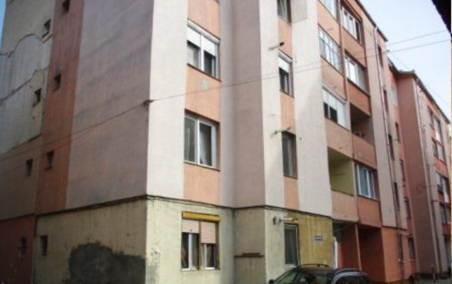 Apartament 2 camere in Aiud, str.Mihai Viteazu, bl.7, sc.A, et.3