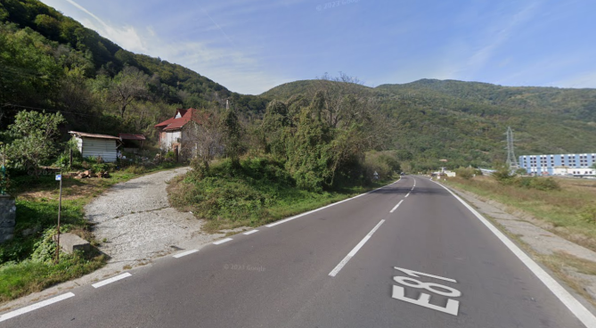 Constructii si teren Sat Robesti, pct. Acasa-Greci, Jud Valcea