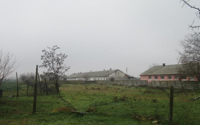 Doua terenuri intravilane si anexe in Maicanesti si Tataru, judetul Vrancea-6241522