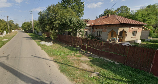 Casa si teren, sat Branistea, comuna Branistea, Dambovita
