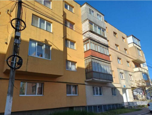 Apartament 3 camere in Campia Turzii, str. Plopilor, nr.4, parter, jud. Cluj