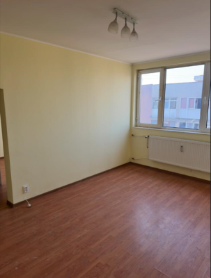 Apartament cu 3 camere si dependinte,semidecomandat, Aleea Pascani, sector 6, Bucuresti