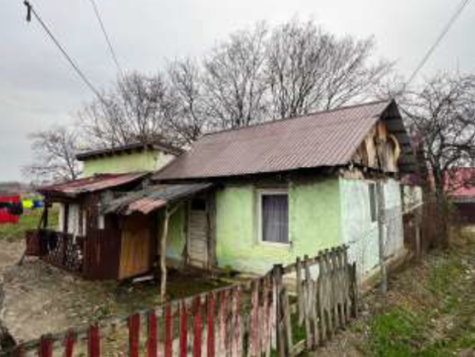 Casa P si teren in Coltău, Strada Lăutarilor, Județul Maramureș