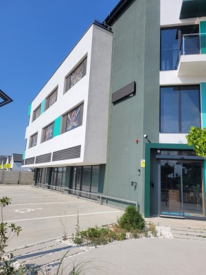 Spatiu comercial, comuna Berceni, str DOBRENI, nr 32