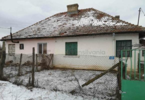Casa cu teren zona IAS sat Traian, com. Cerna, jud. Tulcea