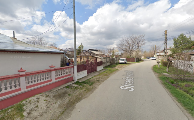 Casa si teren, Str. Ciobanesti, sat Floresti, jud. Giurgiu