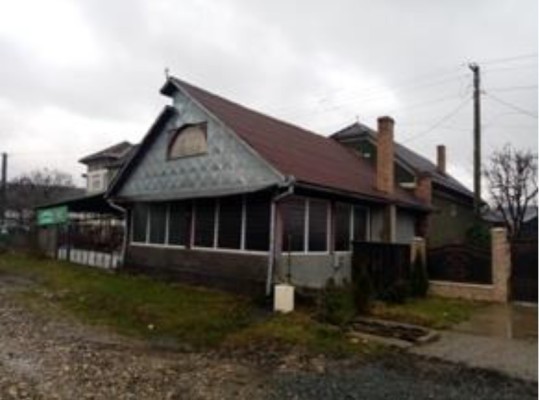 Cota de 6/16 din Casa P si teren in Posmus, jud. BN