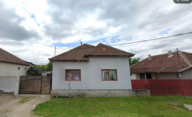 Casă parter + teren 740 mp – Ineu, jud. Arad