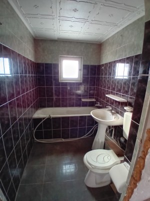 Apartament 2 camere, str. Parcului, Topoloveni, jud. Arges