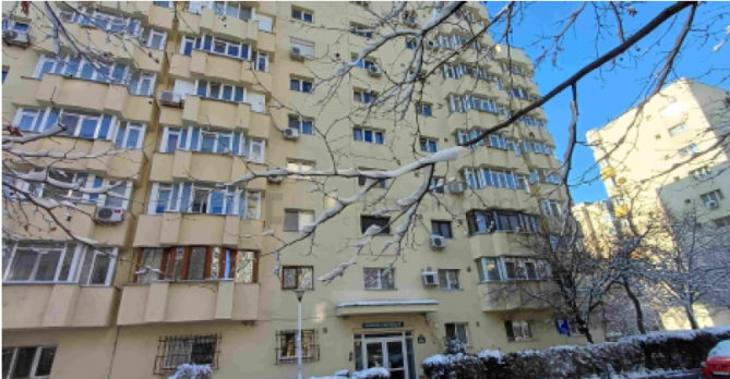 Apartament 3 camere, Str. Deleni