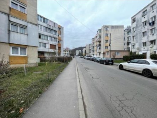 Apartament cu 2 camere in Sighisoara, str. Plopilor, nr. 13, parter