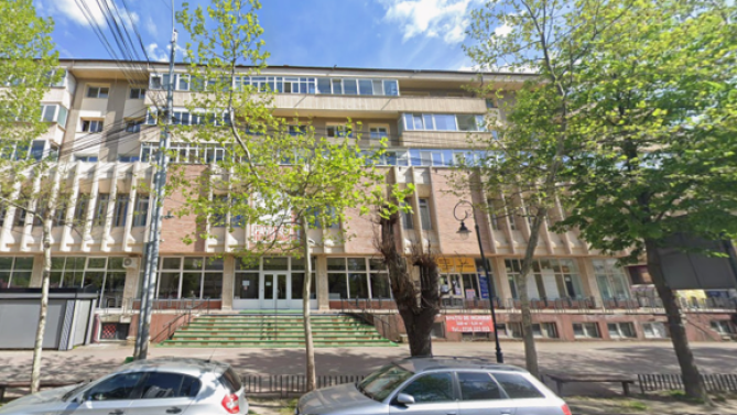 Apartament 4 camere, decomandat, Municipiul Piatra-Neamț, Jud. Neamț