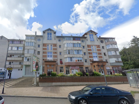 Cota de 3/16 din Apartament 2 camere și teren în Huedin, Strada Piața Republicii, Nr. 42-48, jud. Cluj
