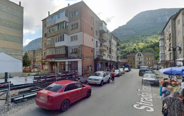 Apartament 2 camere decomandat, Băile Herculane, jud. Caraș-Severin