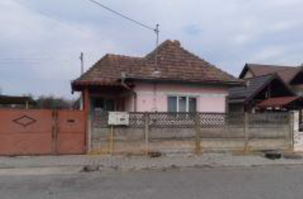 Casă de locuit cu anexă și teren intravilan – Uioara de Sus, jud. Alba