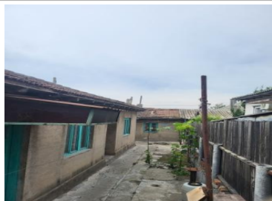 Cota de 1/8 din imobil casa cu teren Medgidia, jud. Constanta