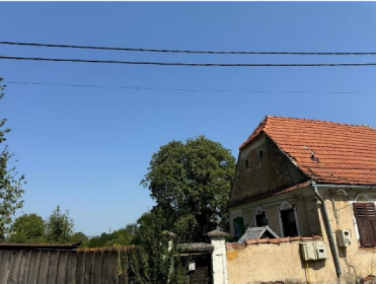 Cota de 4/16 din teren intravilan si constructie demolabila Loc. Vistea de Sus, Jud. Brasov