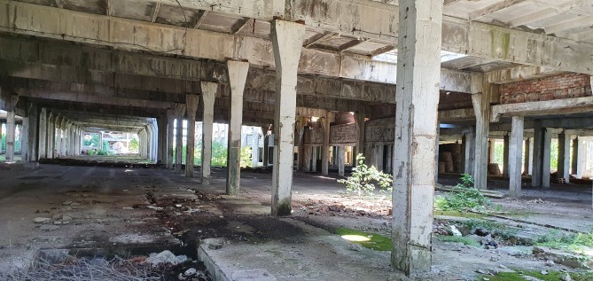 Spatiu industrial, teren si cladiri, Covasna, str. Garii, nr. 1