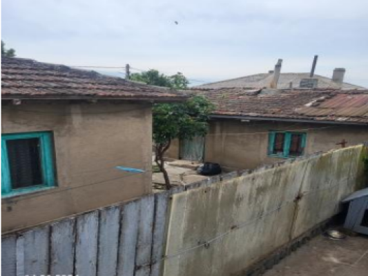 Cota de 1/8 din imobil casa cu teren Medgidia, jud. Constanta