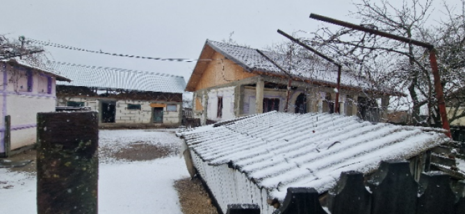 Casa si teren com. Morteni, jud. Dambovita 5772853