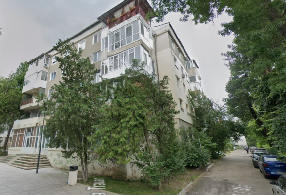 Apartament 2 camere,  str. Traian, Călărași