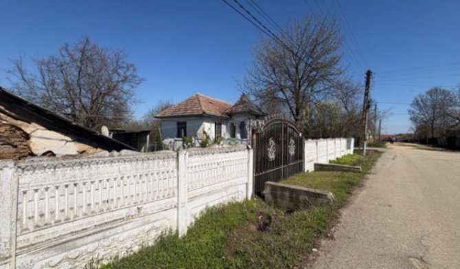 Teren si casă – Carpen, jud. Dolj
