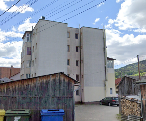 Cotă 1/8 din apartament cu 2 camere – Oraș Abrud, str.Ion Buteanu( fosta Parcului), nr.1, et.3, jud. Alba