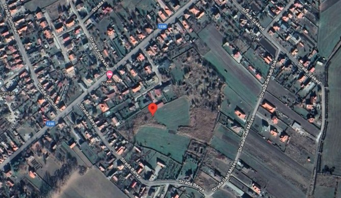 Cota de 1/20 din teren arabil intravilan 128 mp in Miercurea Ciuc, jud HR