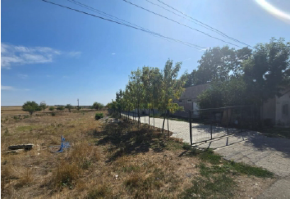 Teren intravilan cu constructie, sat Motoci, com. Mischii, jud. Dolj 5721990