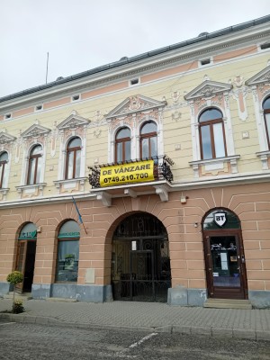 Spatiu comercial in Targu Secuiesc, Piata Gabor Aron, jud. Covasna
