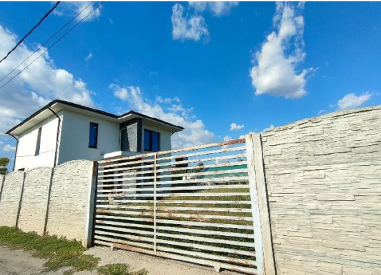 Proprietate rezidențială cu teren 1.145 mp și construcții, Malu Spart, Bolintin-Vale, jud. Giurgiu