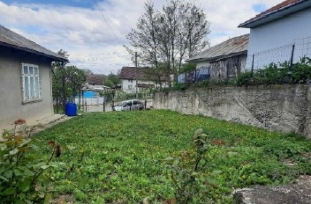 Casa cu teren, Loc.Darabani, Jud.Botosani
