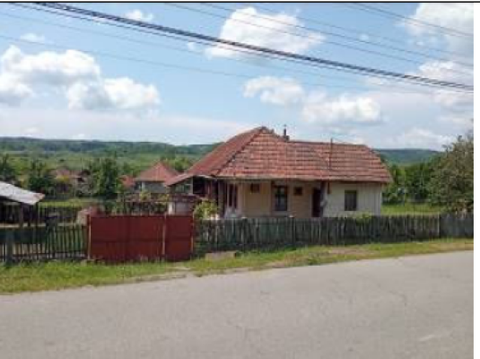 Cota de 1/2 din casa si teren, Comuna Șișești, sat Șișești, jud. Mehedinti