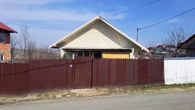 Casă cu teren, Loc. Pușcași,Com.Puscasi, Jud. Vaslui