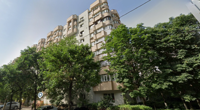 Apartament 4 camere si dependinte, Calea Vitan, etaj 4, Sector 3, Bucuresti