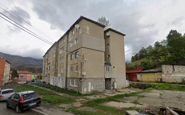 Apartament 2 camere in Lupeni, Strada Tineretului, nr. 11, Bl D4, Sc 1, Et 1, jud. Hunedoara