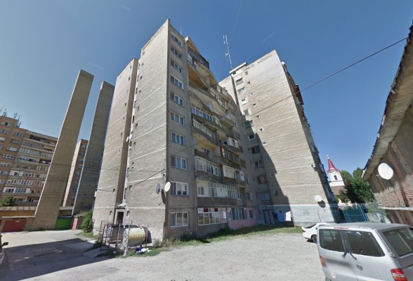 Cota de 1/2 din apartament 2 camere in Petrosani, str. General Dragalina, bl. 6, sc. 1, et. 1, jud. HD, 5672417